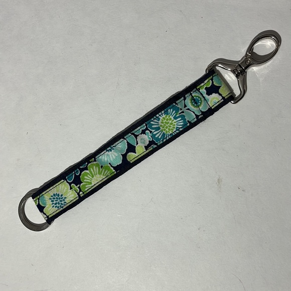 Thirty One floral key chain key fob green blue teal silver - Picture 3 of 3